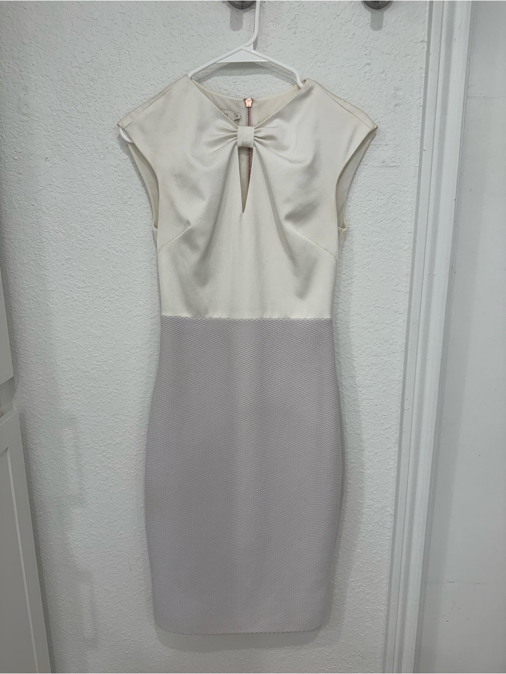 Ted Baker Cream and Light Gray Two-Tone Sheath Dress with Bow Detail
